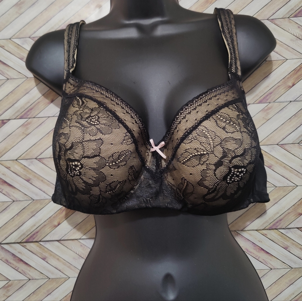 Cacique Lace Bra - 42C